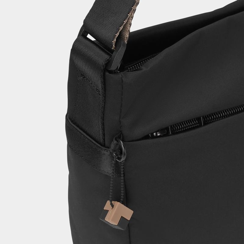 Hedgren Gravity Ženski Torba Crossbody Črne | QHQ7072SQ